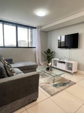 Kaitlin's CBD apartment at 77 on Independence
